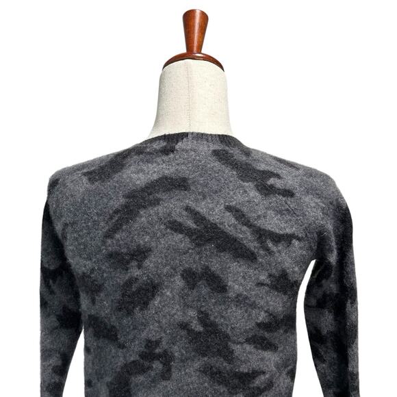 AQUA Cashmere Camo Crewneck Sweater Size XS MSRP $188 Longsleeve Boho Pullover - Picture 9 of 10